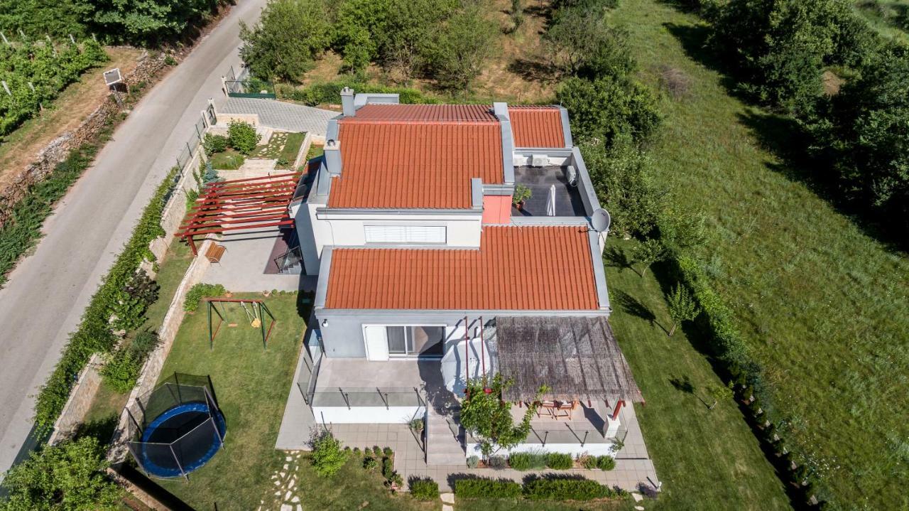 Luxury Villa Nadalina-Dicmo دوغوبولج المظهر الخارجي الصورة